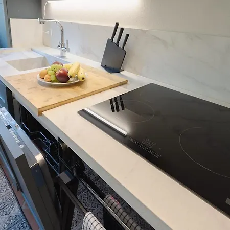 Market 3-bedroom Design Apartment Florence